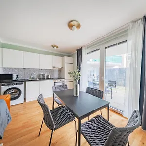 Modern Living Vienna, 15 Min To Center Apartment